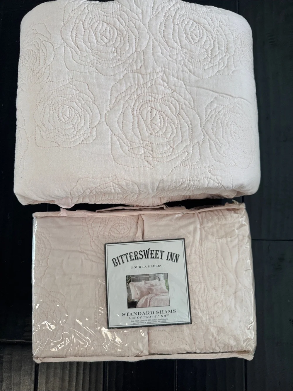 New without tag. Soft Pink Quilted Floral Bedspread set with Ruffle Edge